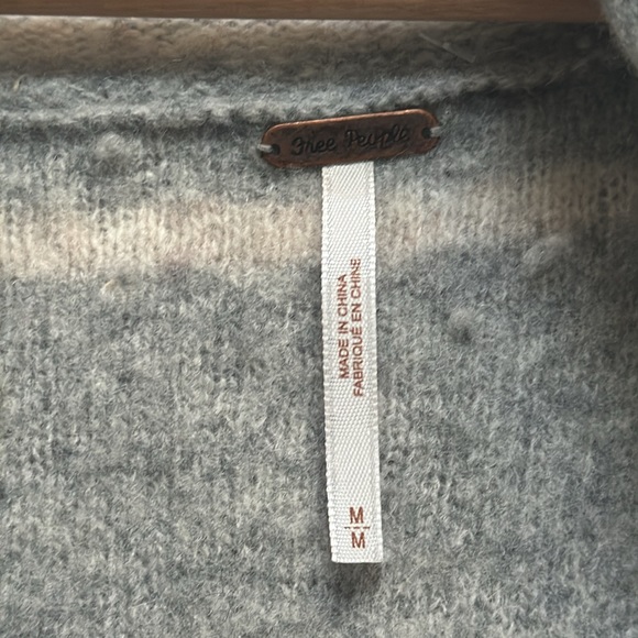 Free People Grey Striped Short Sleeve Poncho/Cape/Wrap Size M - Picture 6 of 10